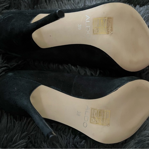 Aldo Black Suede Pointed Heels - Picture 7 of 8